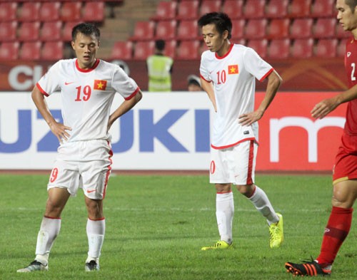 Thất bại thêm thảm của 'đàn em' Minh Phương tại AFF Cup 2012